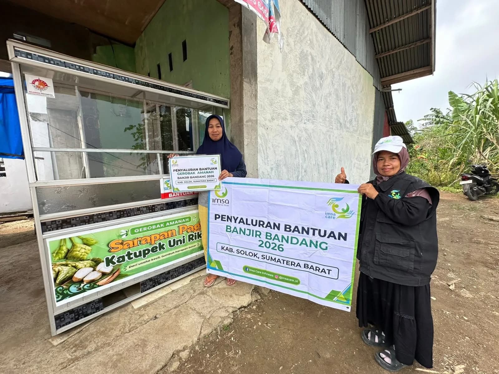 Gerobak Amanah IMSACare Bantu Warga Terdampak Banjir Bandang Bangkit Kembali