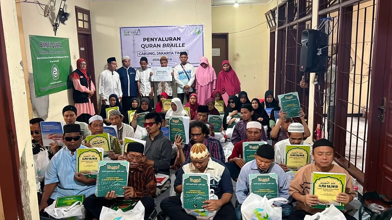 Berbagi Kebaikan: IMSACare Menyalurkan 60 Al-Qur’an Braille ke Yayasan Tunanetra Raudhatul Firdaus.